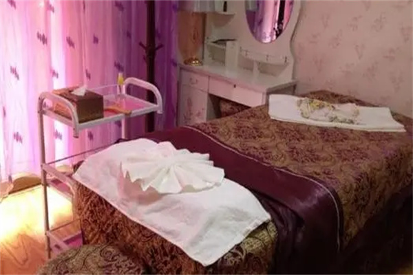 伊蔓姿减肥美容